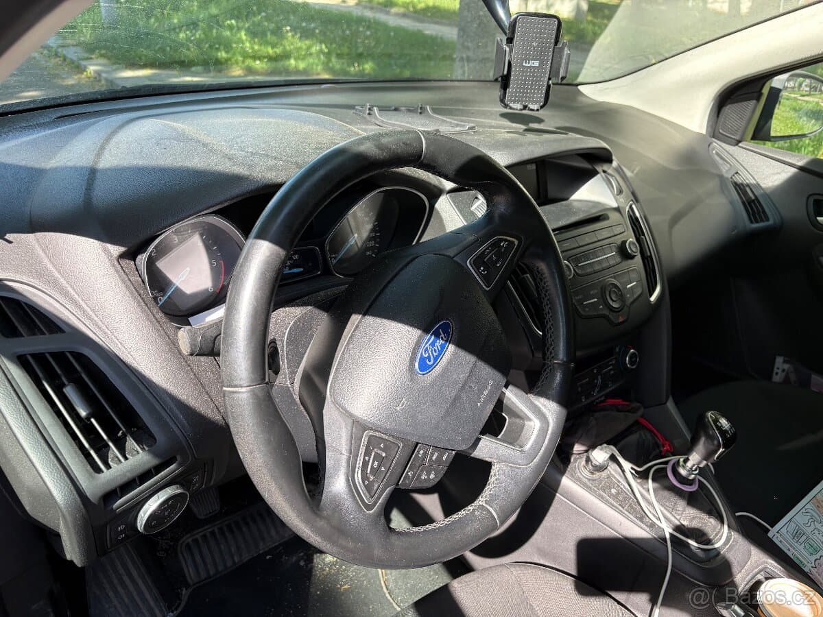 2015 Ford FOCUS - 8