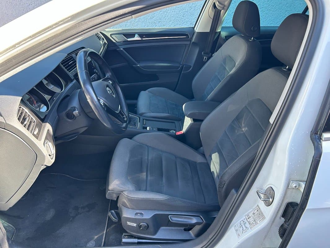 2019 Volkswagen GOLF - 8