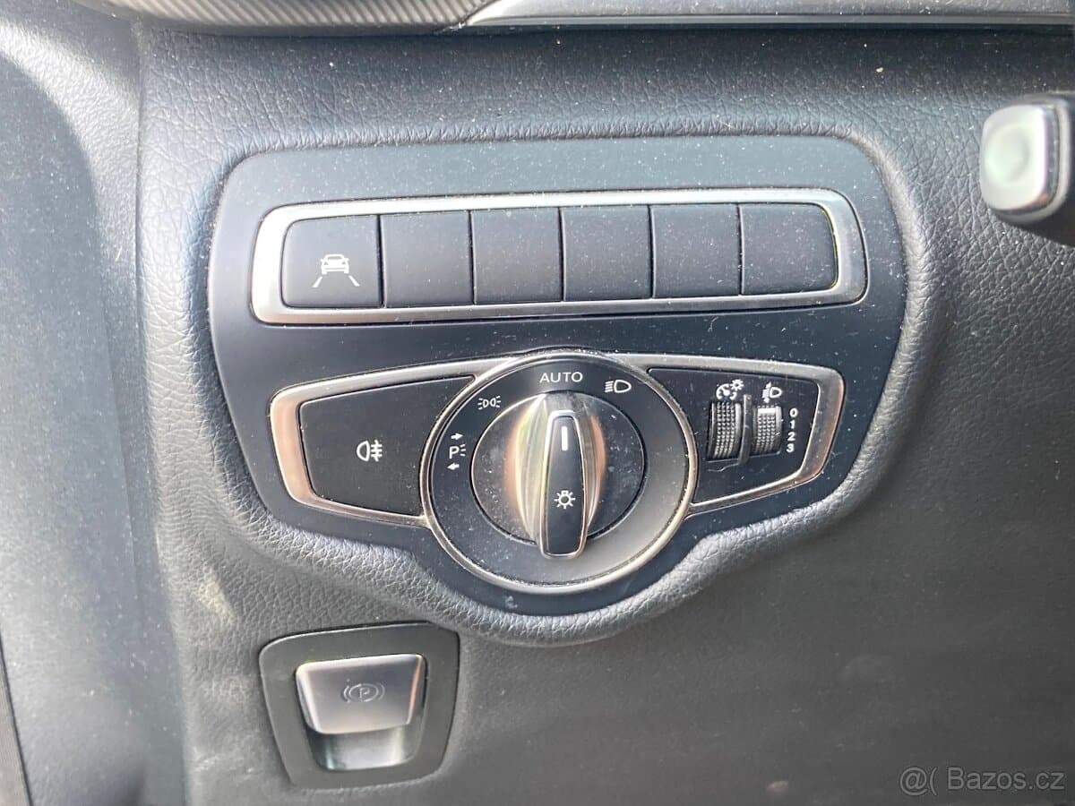 Mercedes-Benz V-CLASS - 8