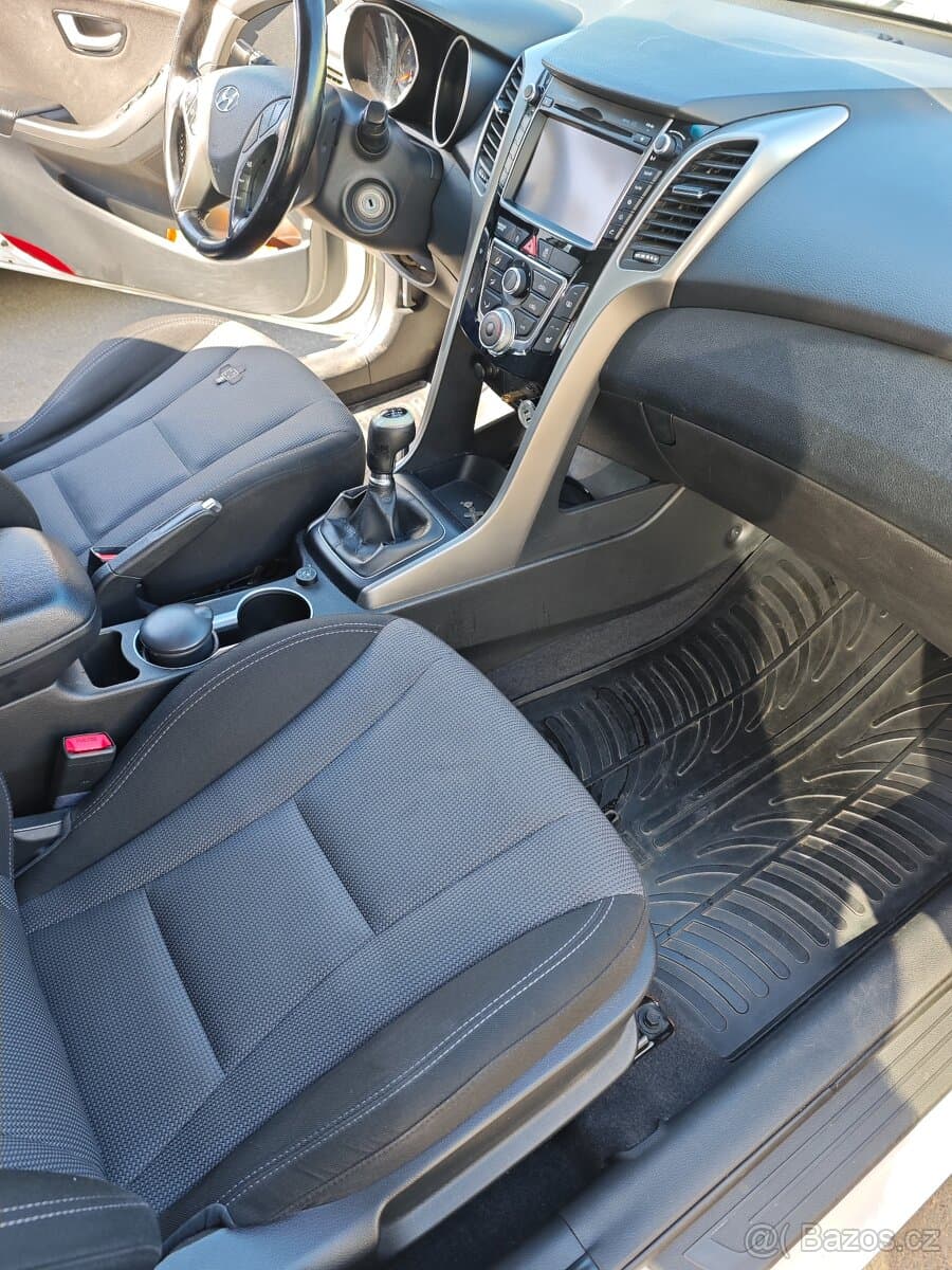 2013 Hyundai i30 - 8