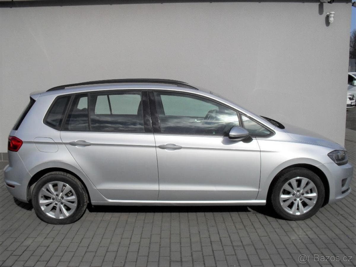 2016 Volkswagen GOLF - 8
