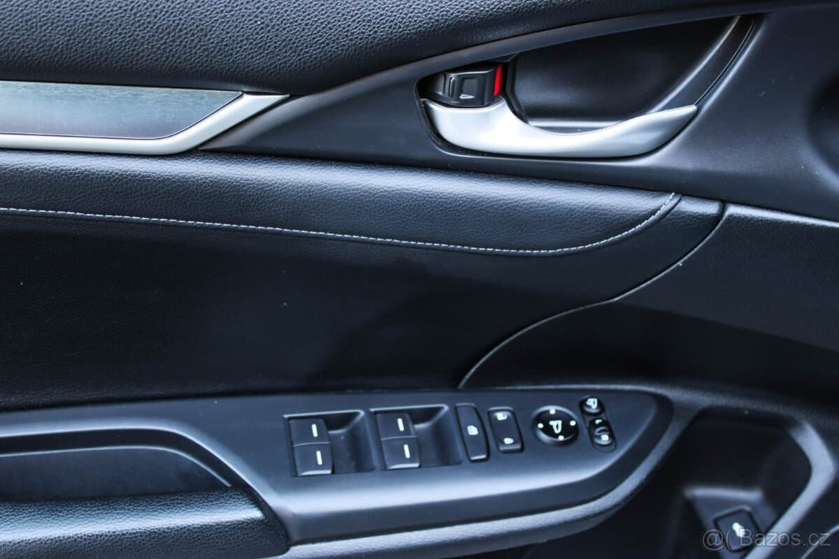 2018 Honda CIVIC - 8