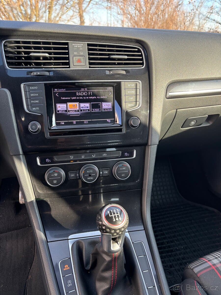 2014 Volkswagen GOLF - 8