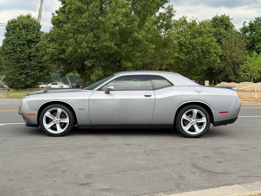 2017 Dodge CHALLENGER - 8