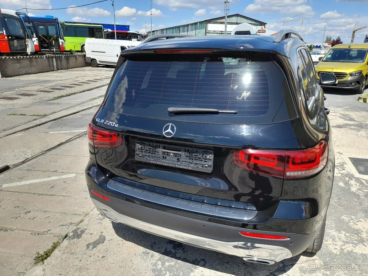2023 Mercedes-Benz GLB - 8
