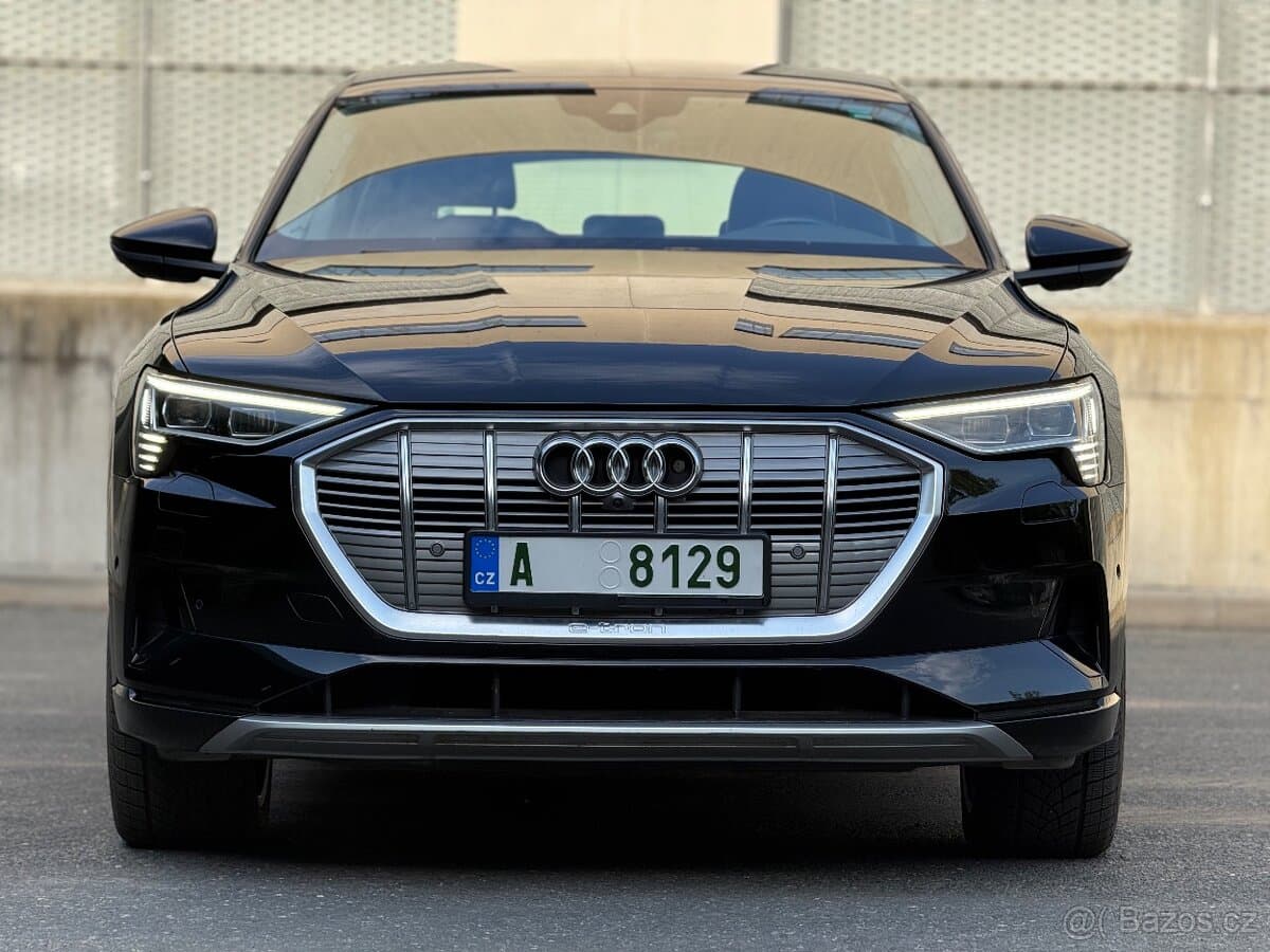 2020 Audi E-TRON - 8