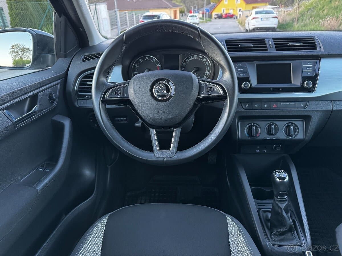 2017 Škoda FABIA - 8