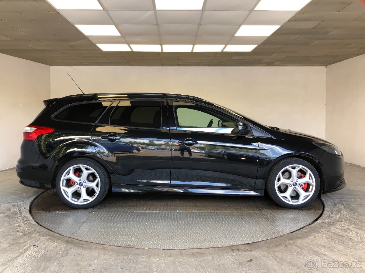 2014 Ford FOCUS - 8