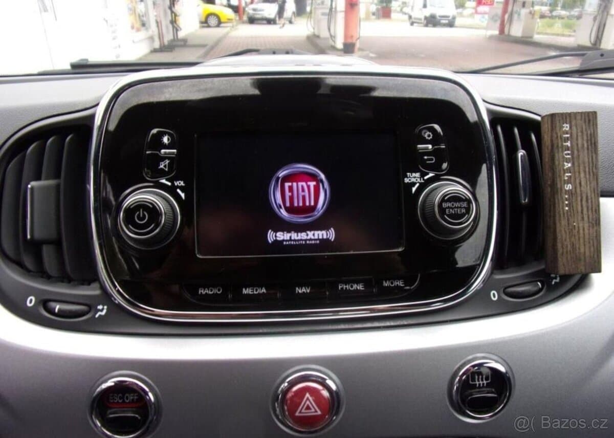 2016 Fiat 500e - 8