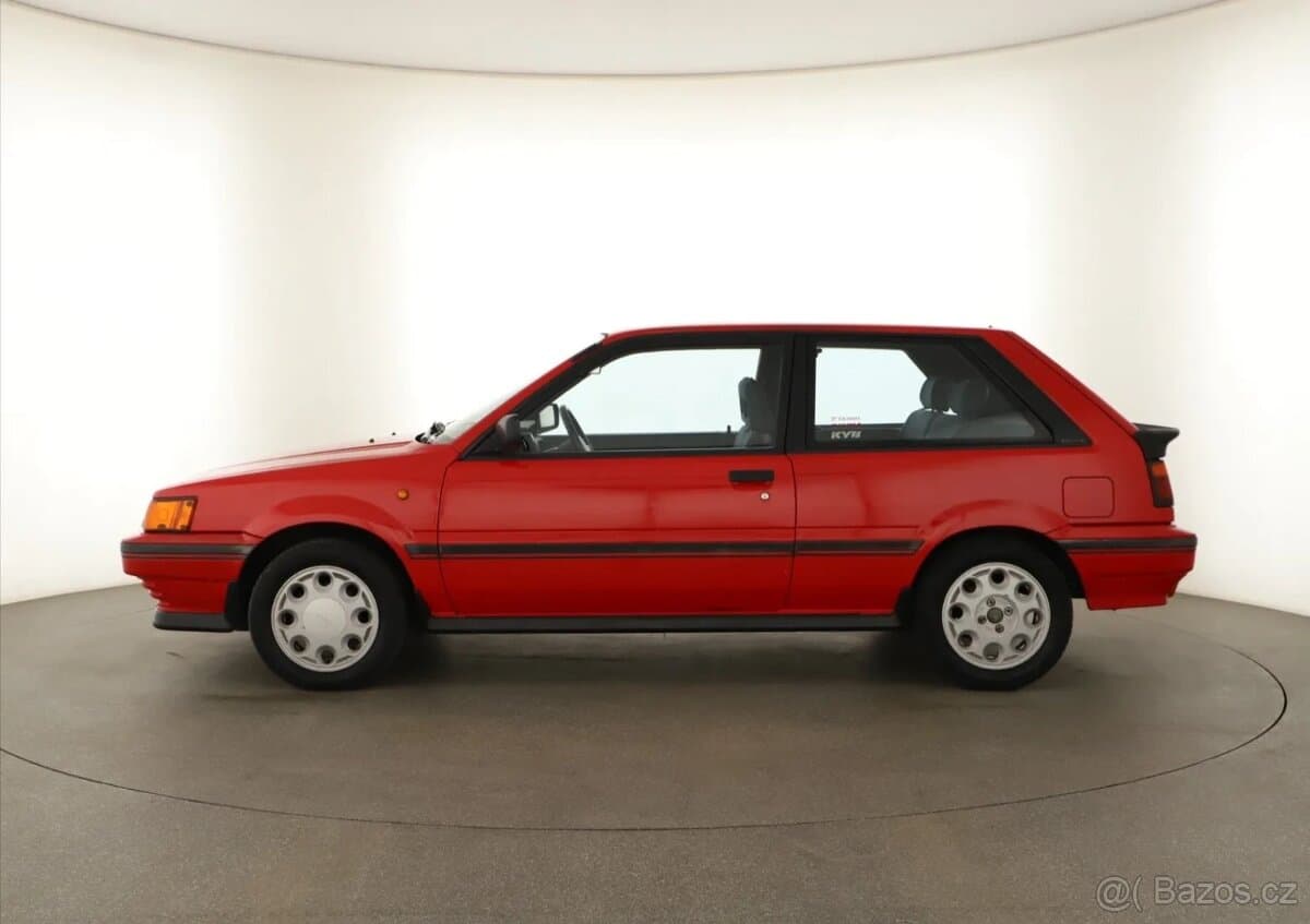 1988 Nissan SUNNY - 8