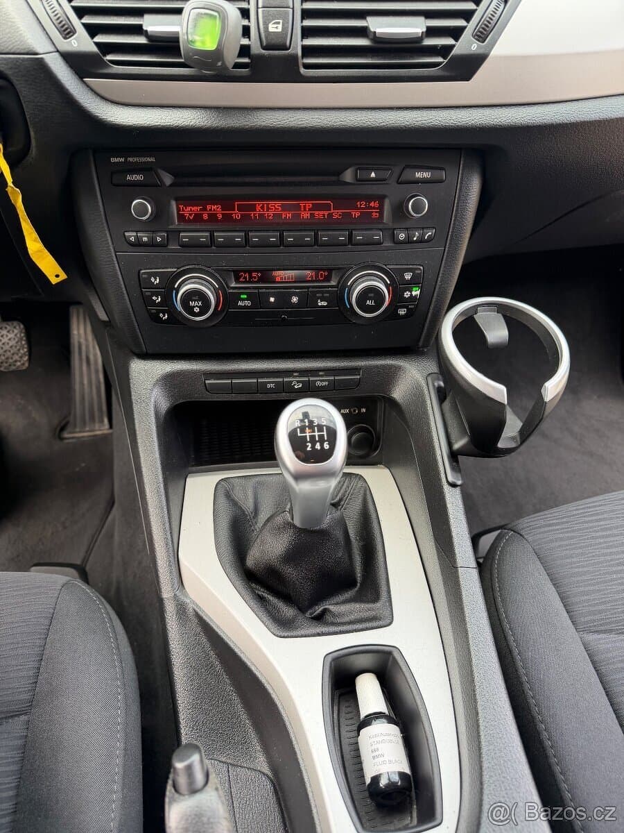 2011 BMW X1 - 8