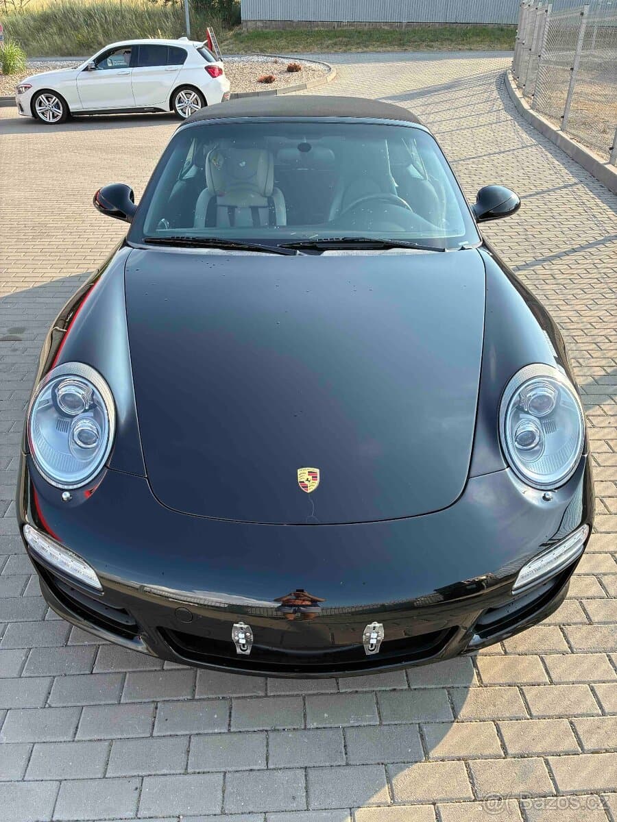Porsche 911 - 8