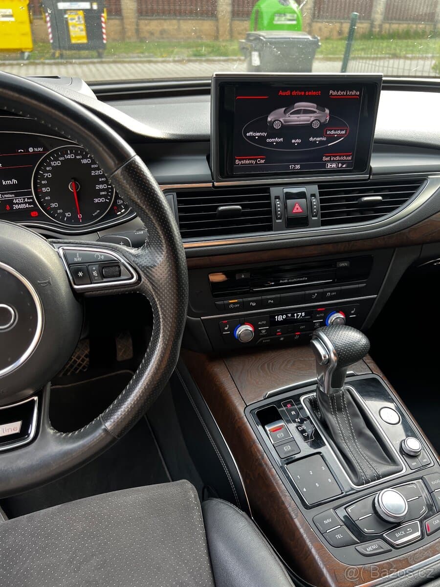 Audi A7 - 8