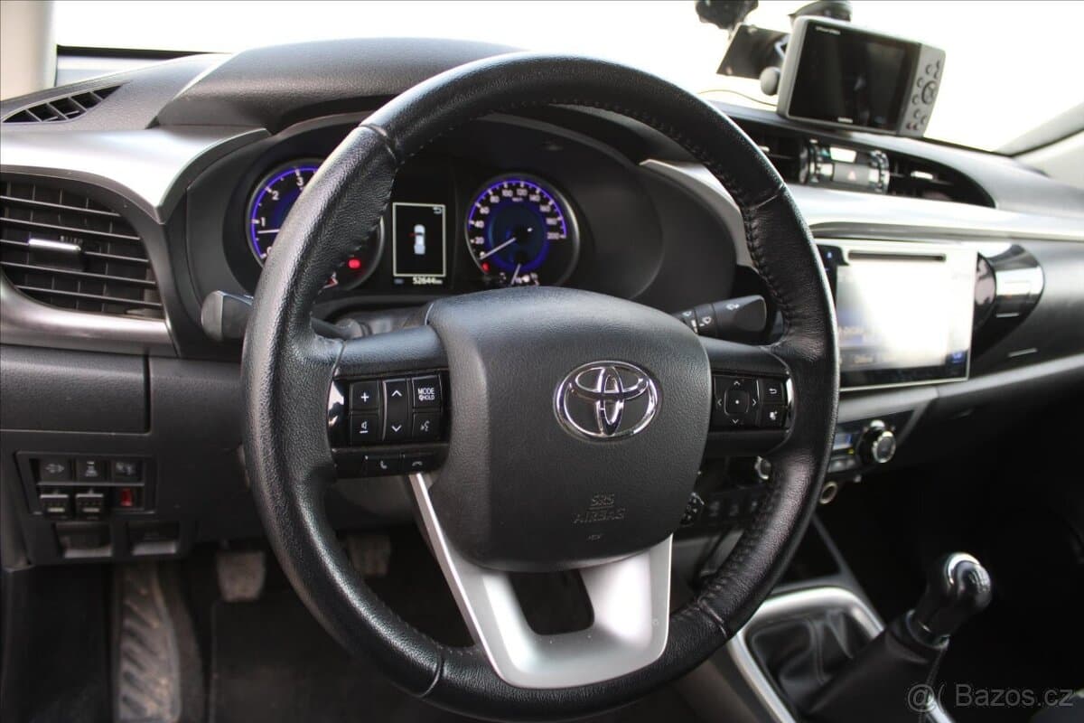 2020 Toyota HILUX - 8
