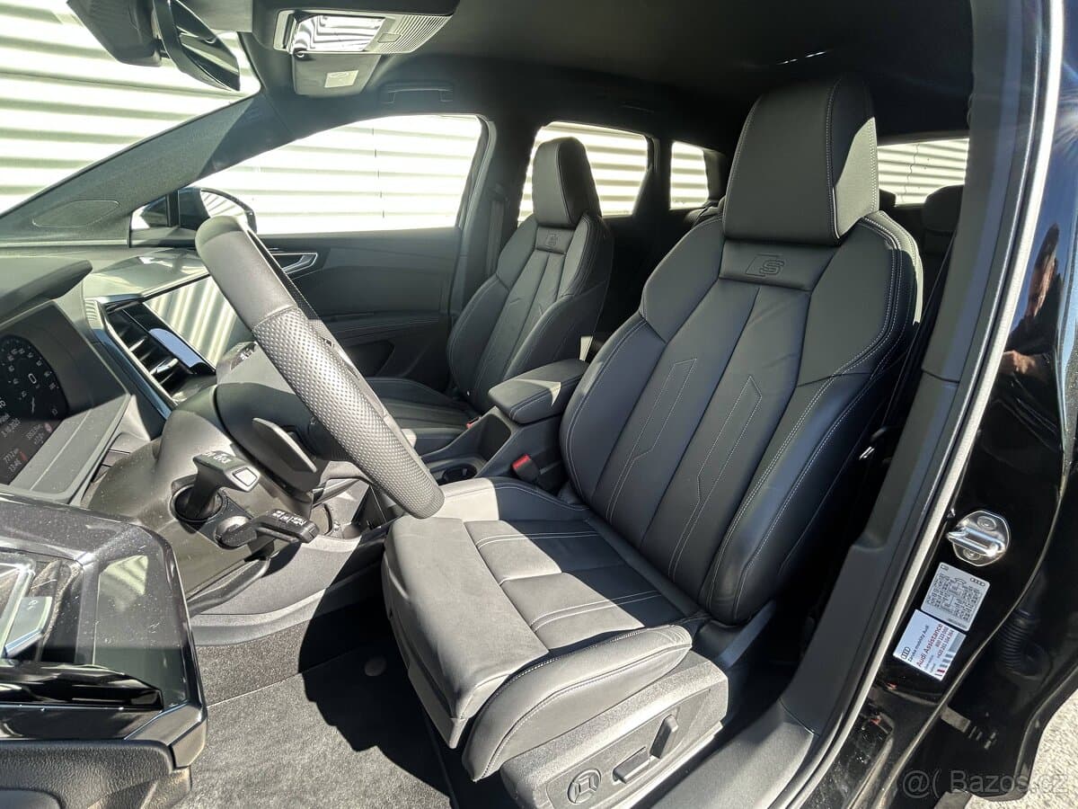 2025 Audi Q4 - 8