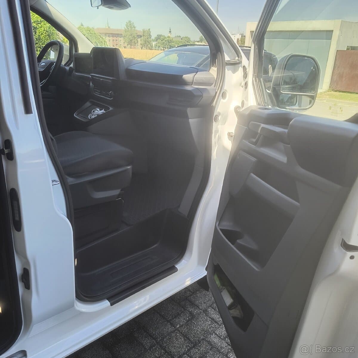 2025 Ford TRANSIT - 8