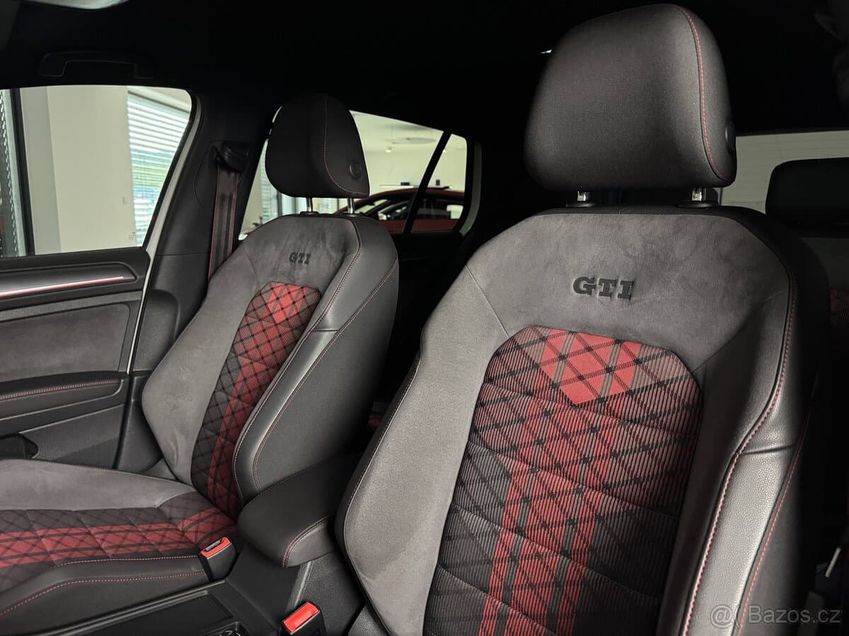 2019 Volkswagen GOLF - 8