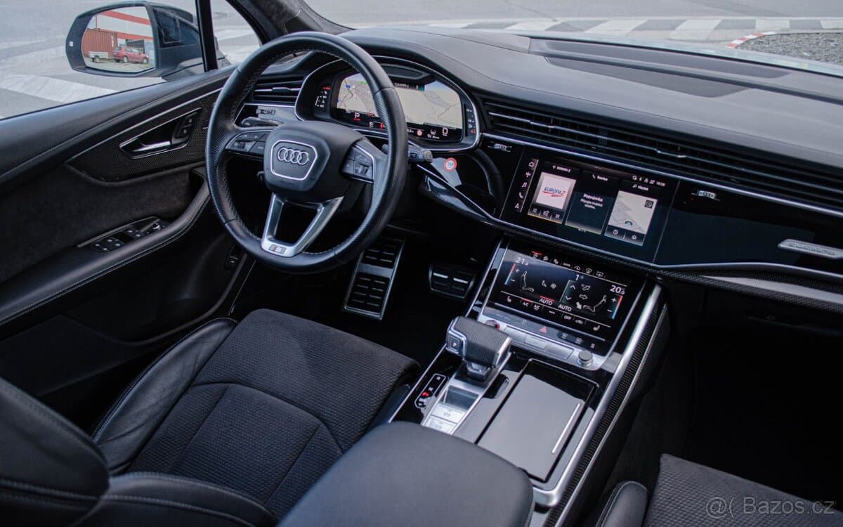 2022 Audi SQ7 - 8