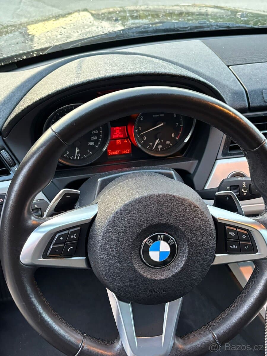 2015 BMW Z4 - 8