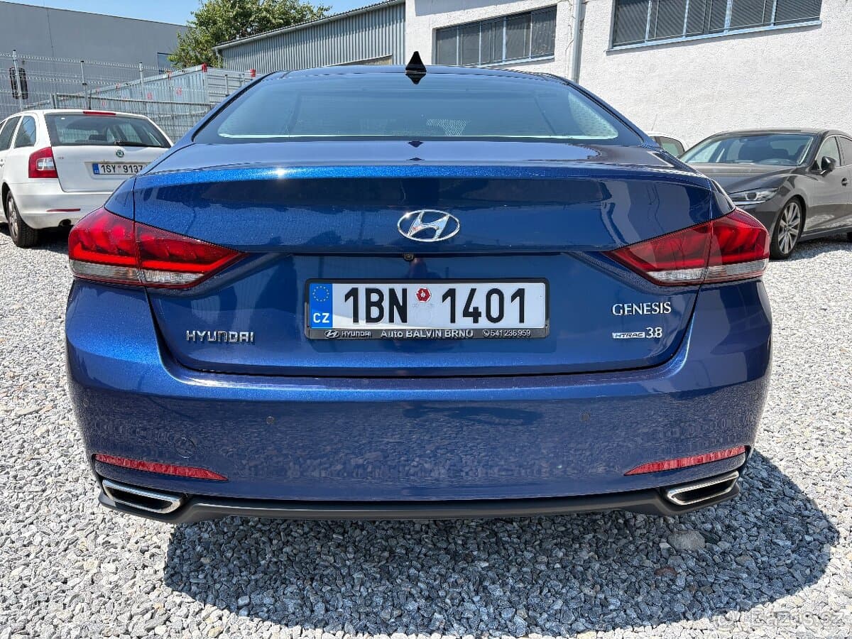 2017 Hyundai GENESIS - 8