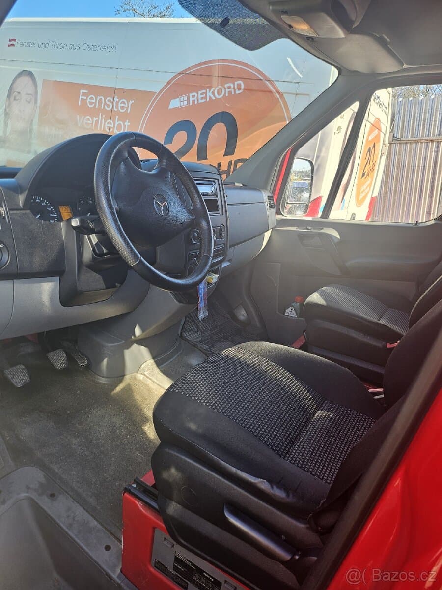 2008 Mercedes-Benz SPRINTER - 8