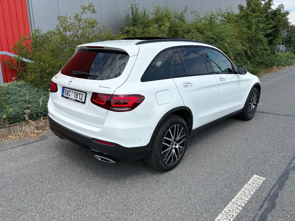 2022 Mercedes-Benz GLC - 8