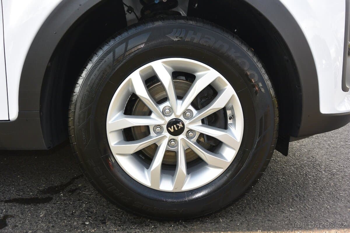 2021 Kia SPORTAGE - 8
