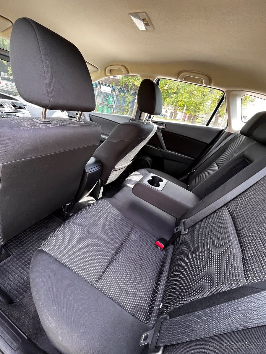 Mazda 3 - 8