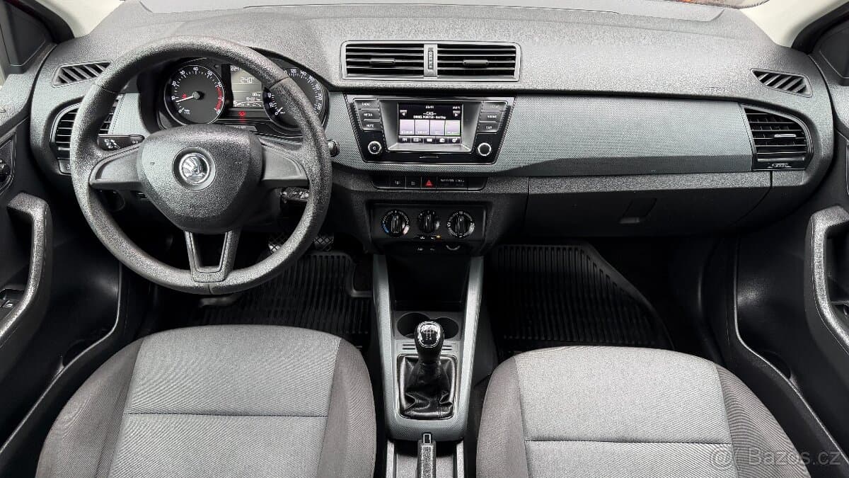 2015 Škoda FABIA - 8