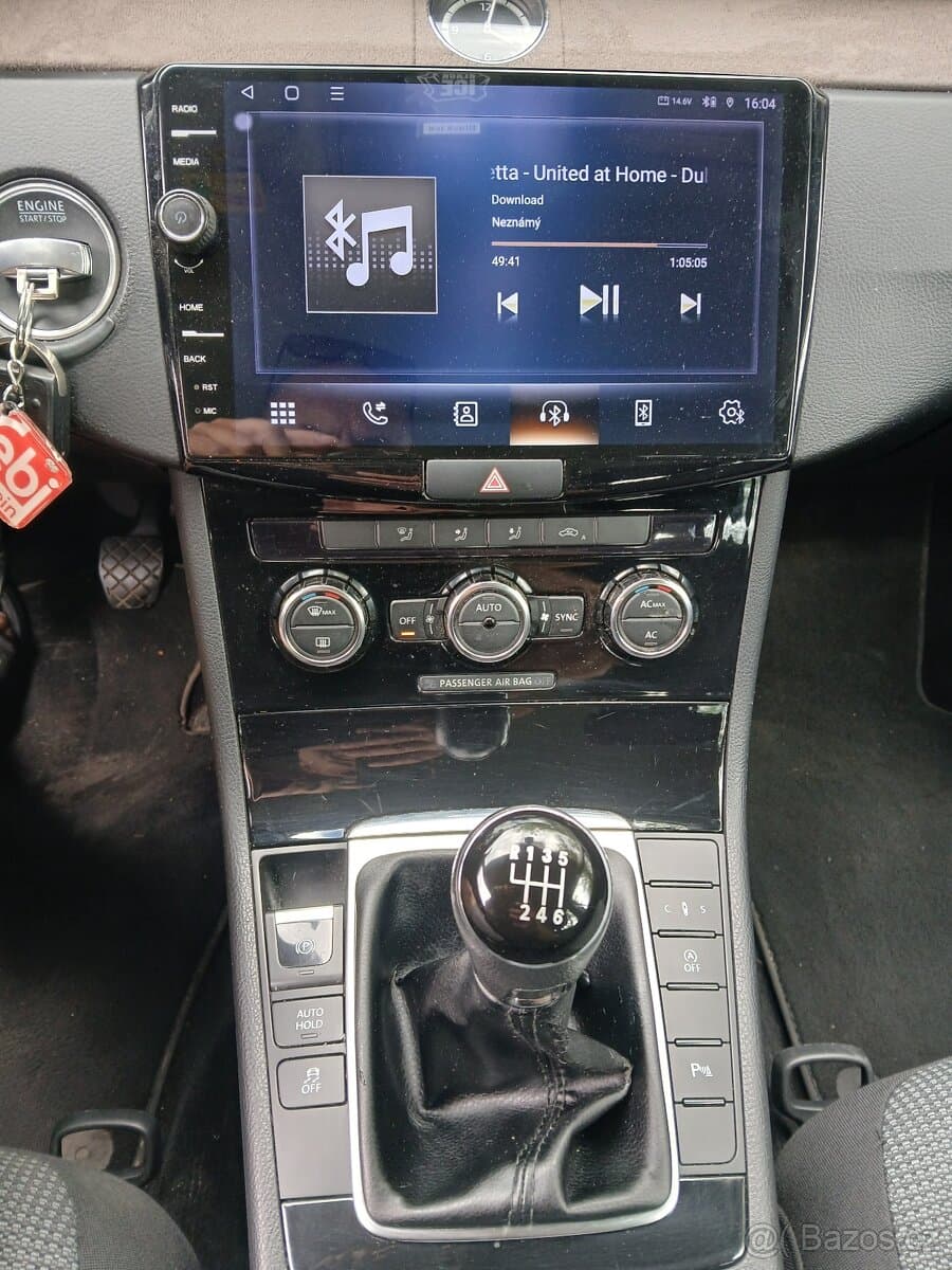2013 Volkswagen PASSAT - 8