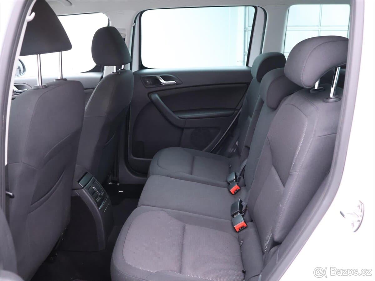 2015 Škoda YETI - 8