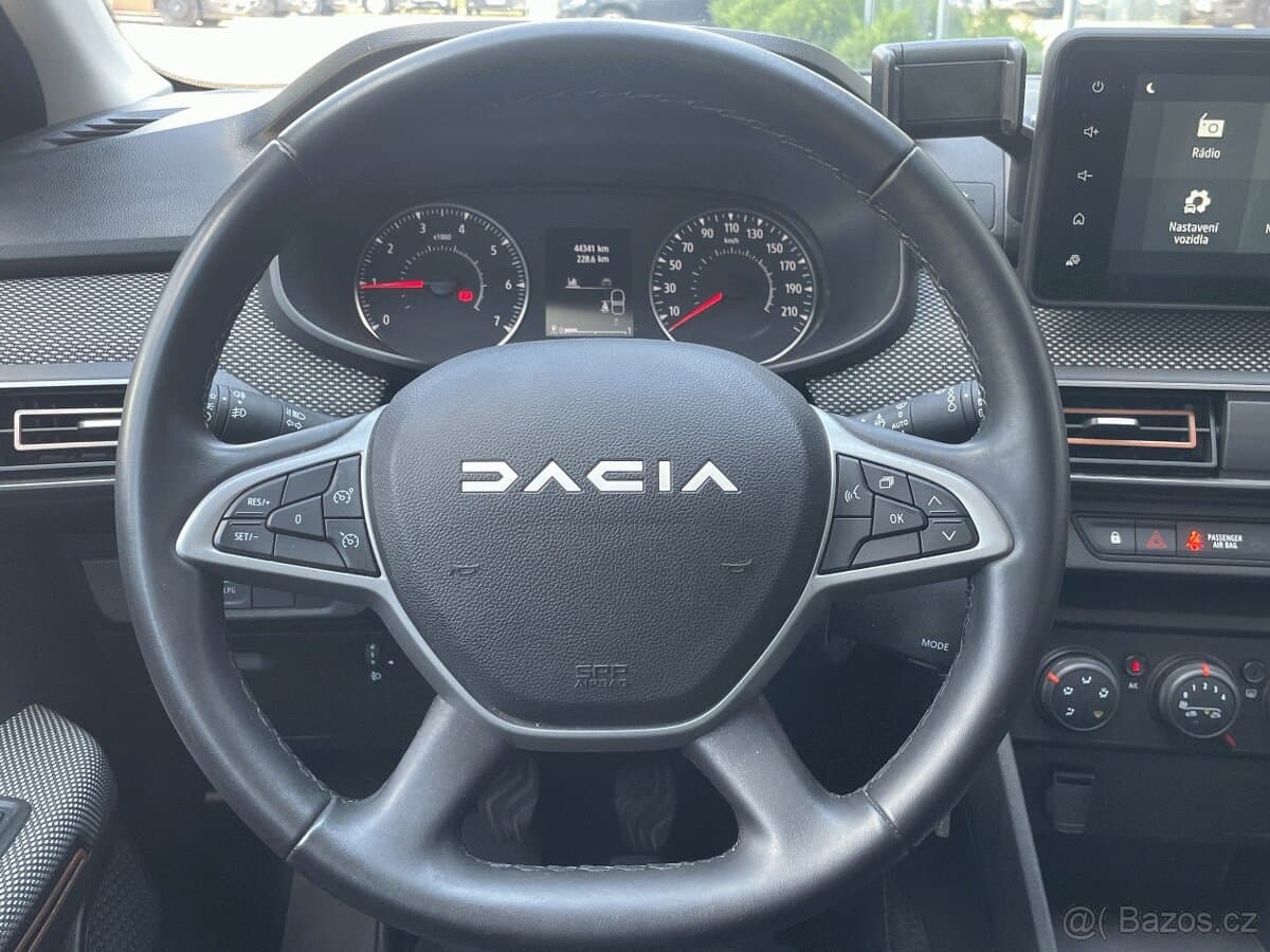 2023 Dacia SANDERO - 8