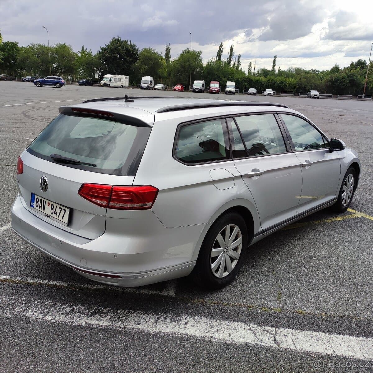 2018 Volkswagen PASSAT - 8