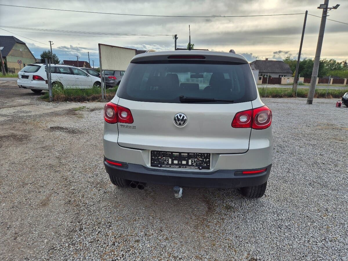 2009 Volkswagen TIGUAN - 8