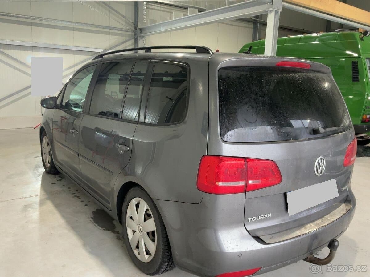 2010 Volkswagen TOURAN - 8