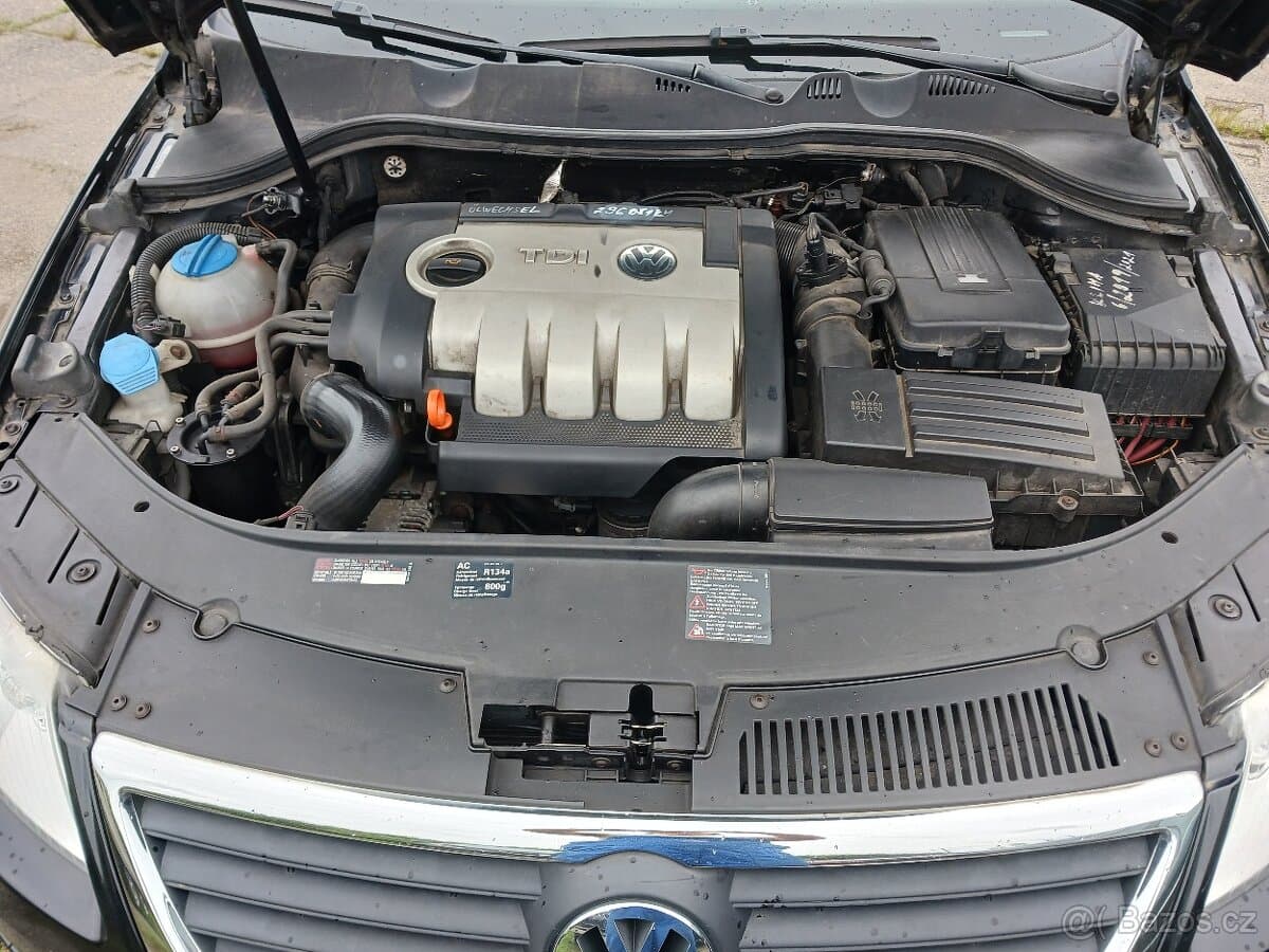 2007 Volkswagen PASSAT - 8