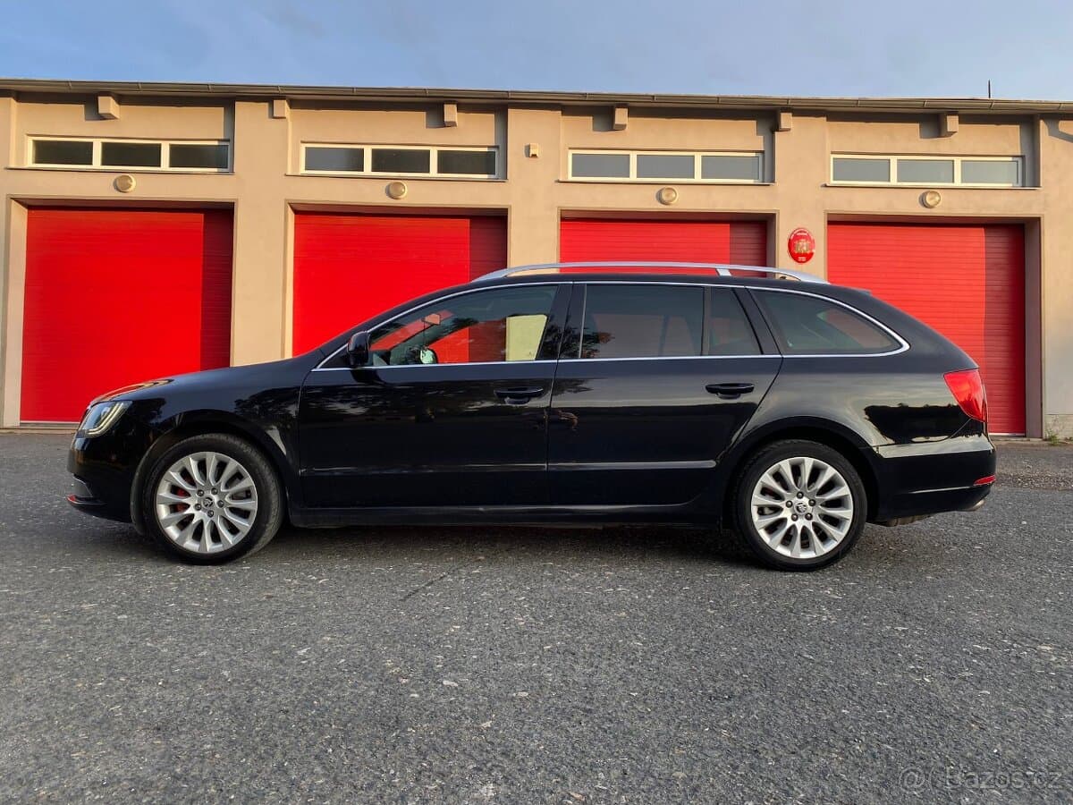2014 Škoda SUPERB - 8