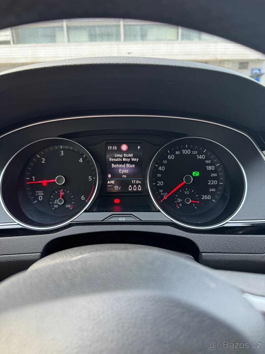 2020 Volkswagen PASSAT - 8