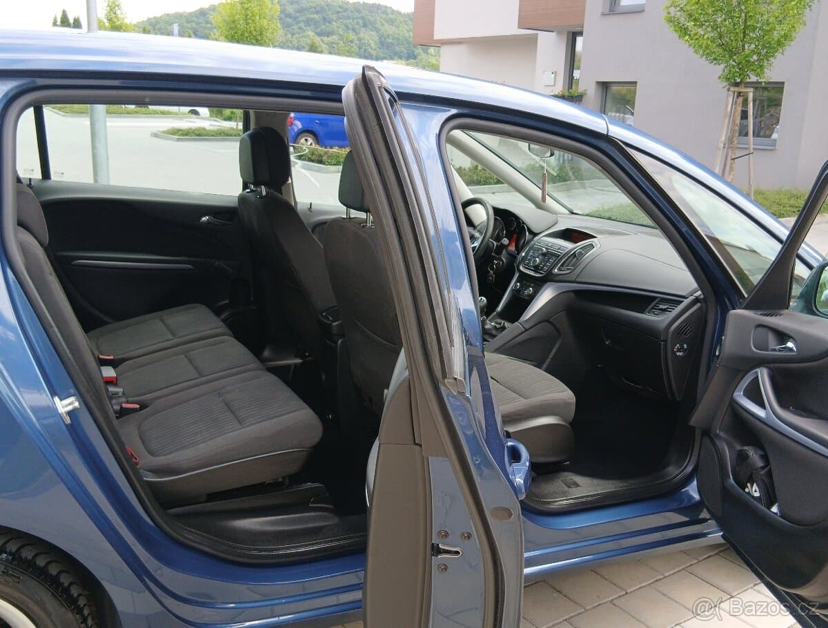 2016 Opel ZAFIRA - 8