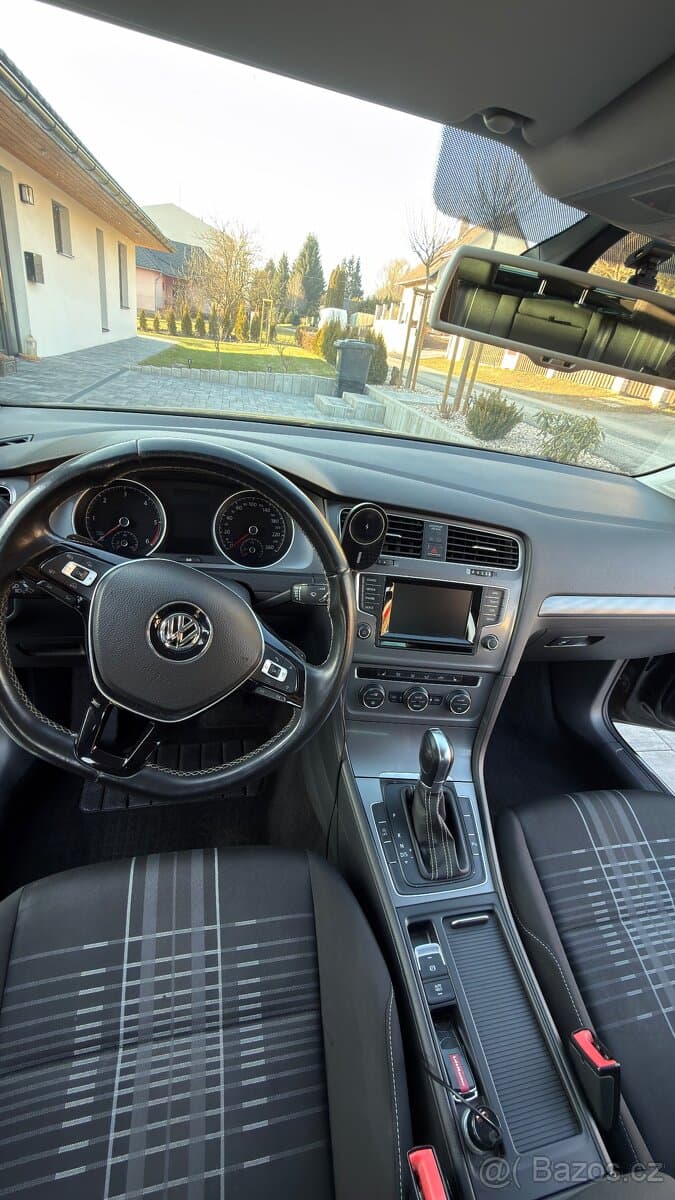 2016 Volkswagen GOLF - 8