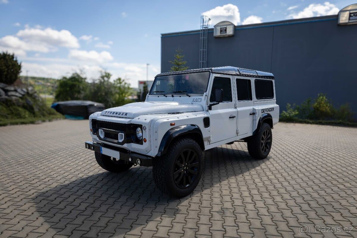 2014 Land Rover DEFENDER - 8