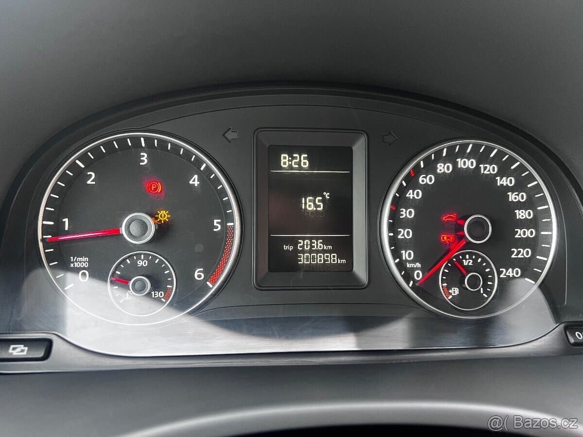 2011 Volkswagen CADDY - 8