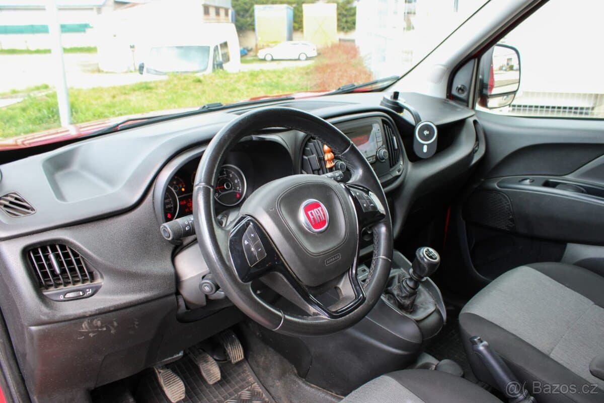 2017 Fiat DOBLO - 8
