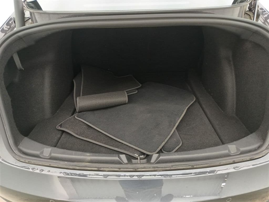 2023 Tesla MODEL 3 - 8
