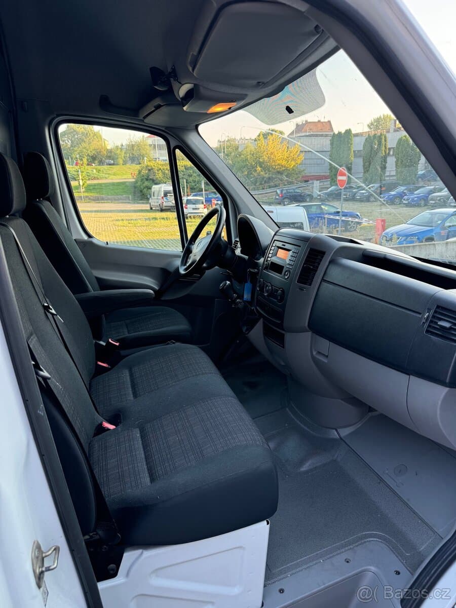 2015 Mercedes-Benz SPRINTER - 8