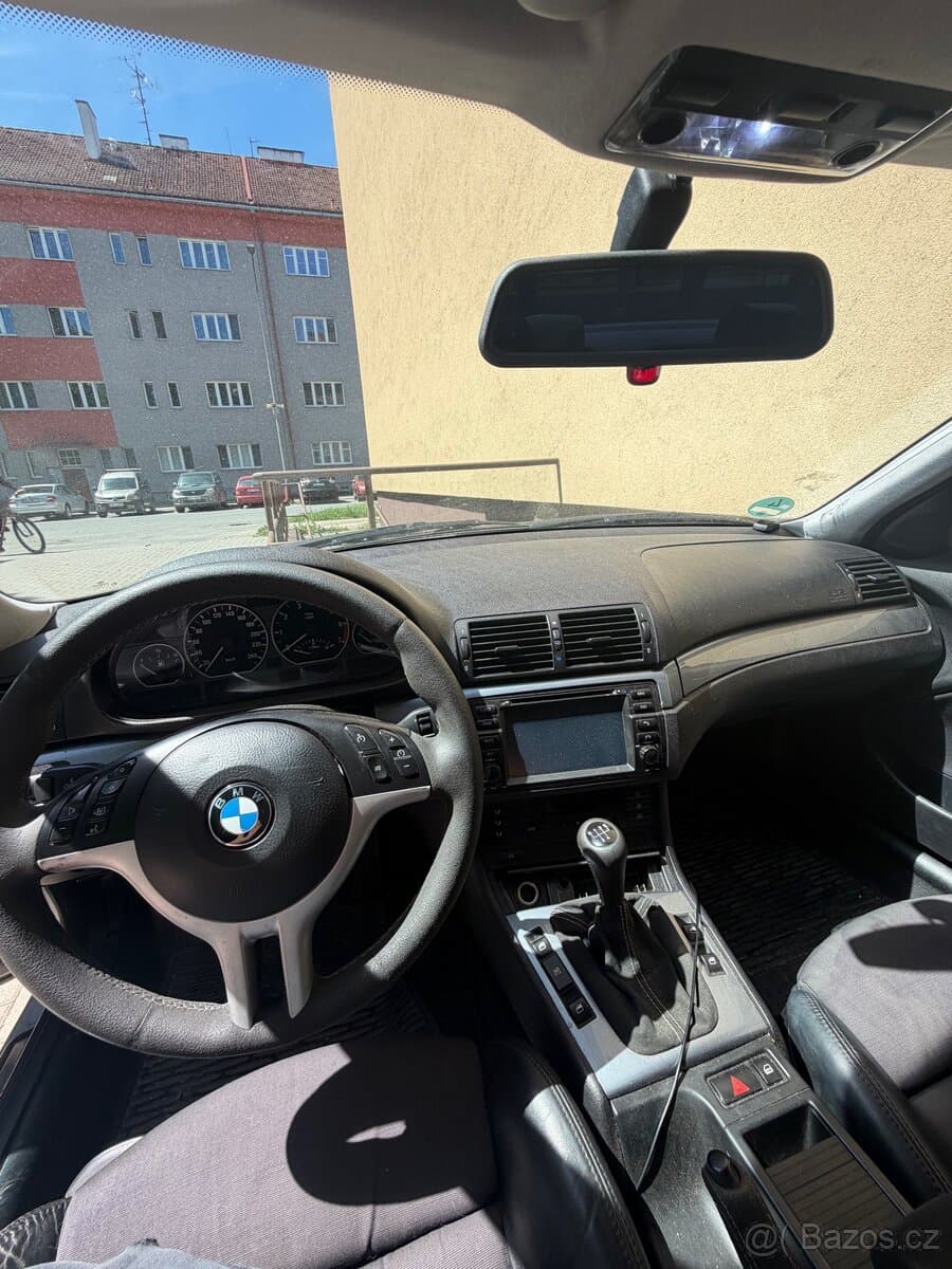 BMW iX - 8