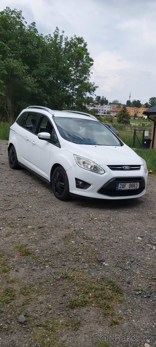 2011 Ford C-MAX - 8