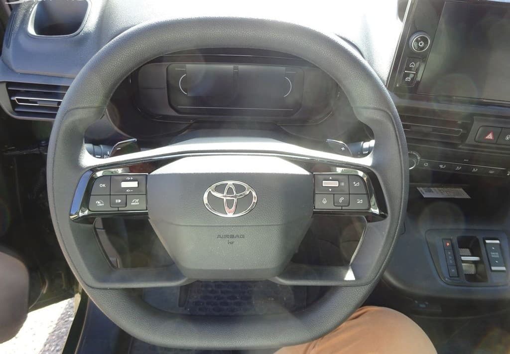 Toyota PROACE - 8