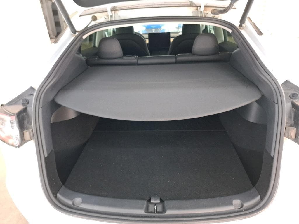 2023 Tesla MODEL Y - 8