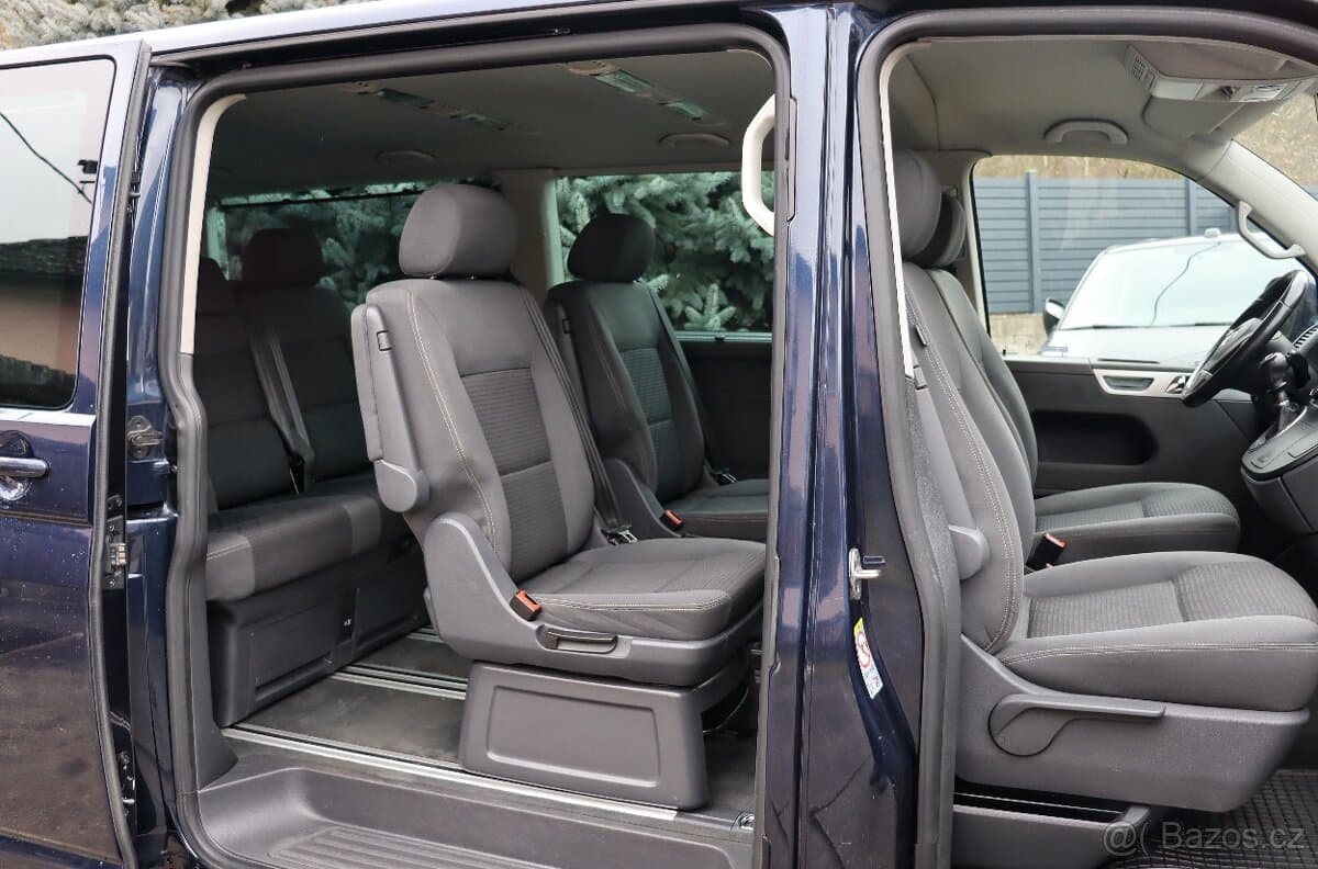 2013 Volkswagen MULTIVAN - 8